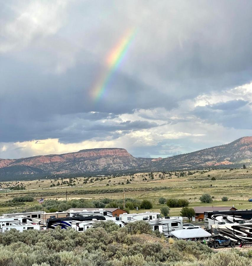 The Riverside Ranch Motel And Rv Park Southern Utah Хатч Экстерьер фото